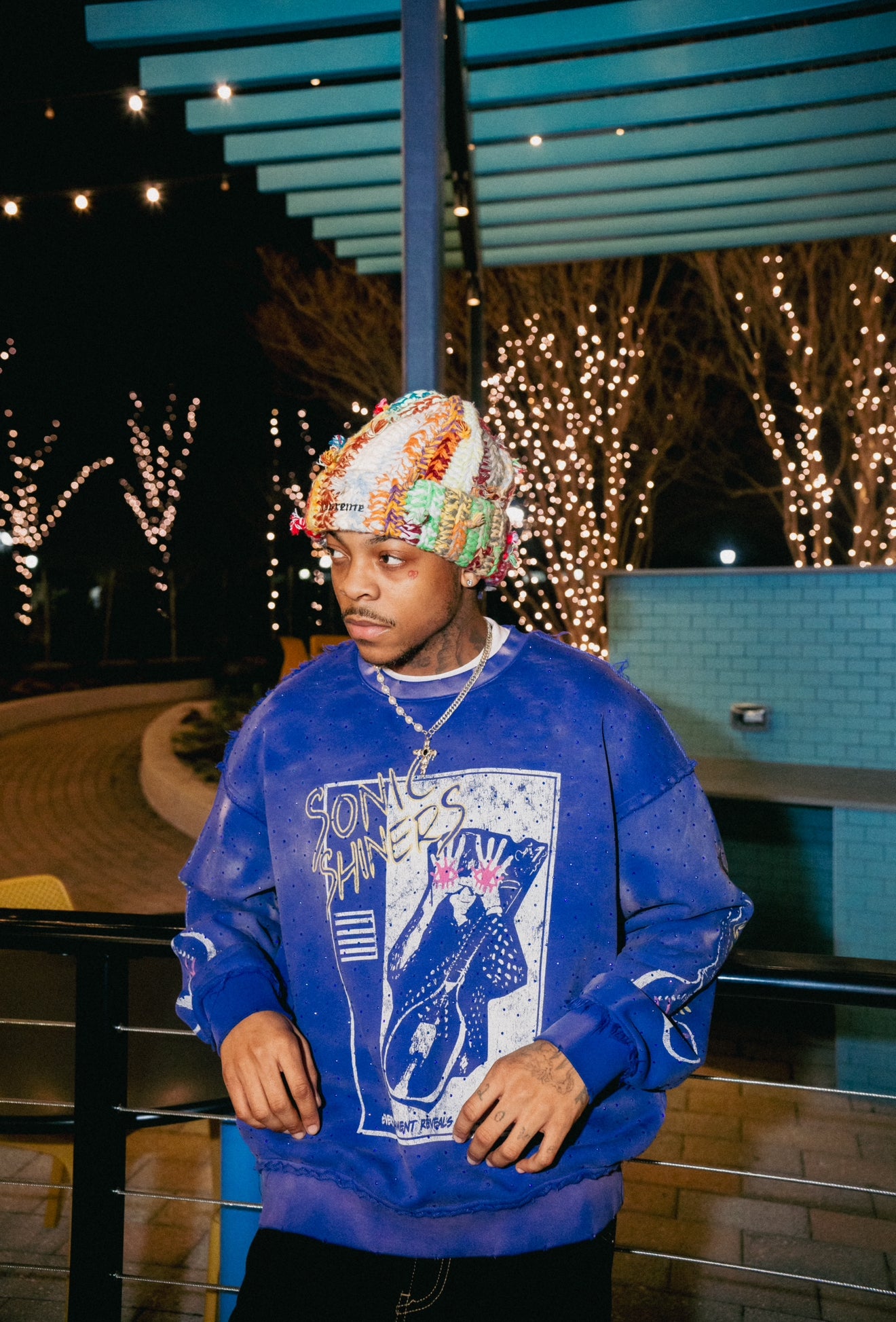 "SONIC SHINERS" CREWNECK