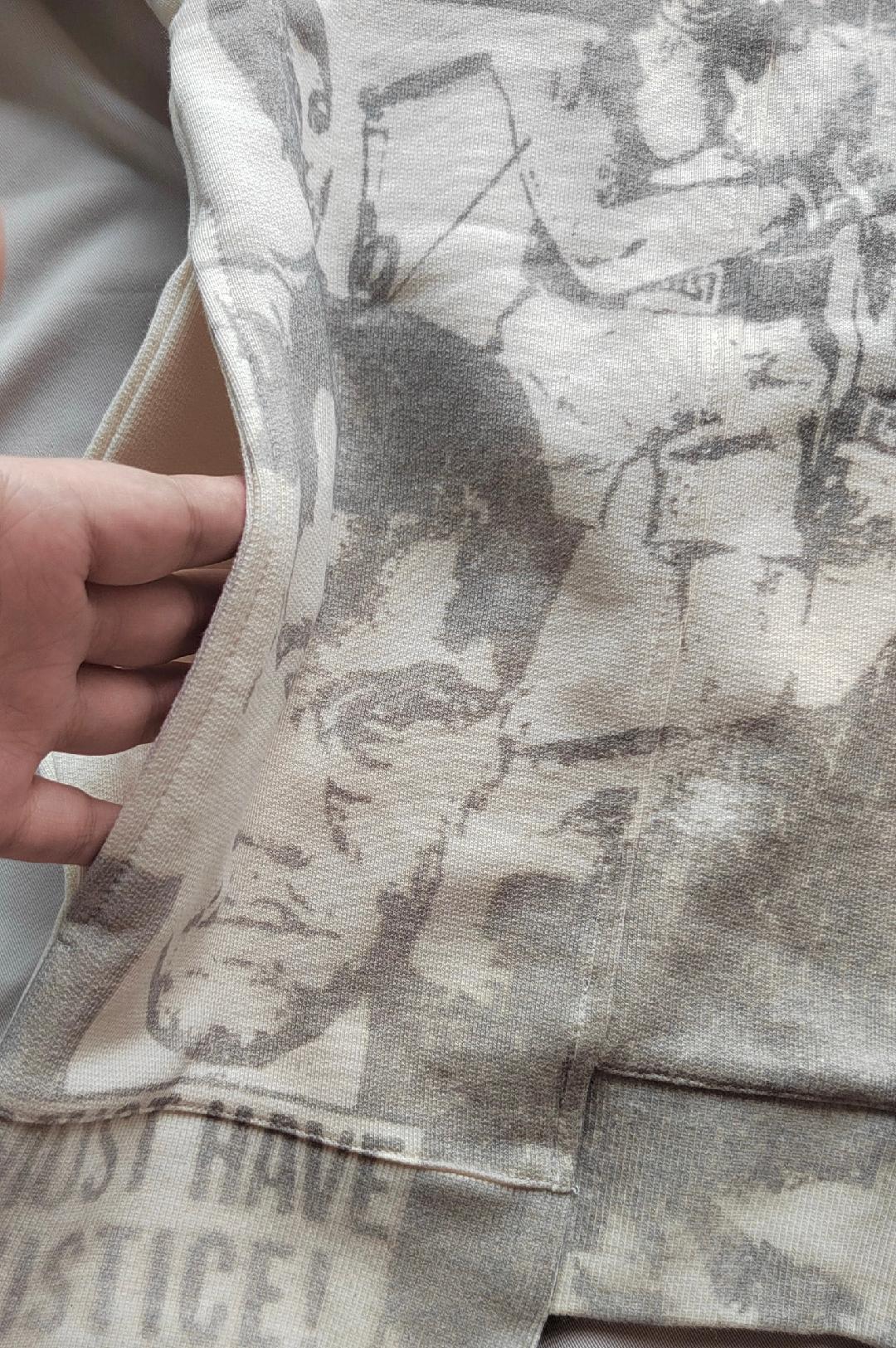 "MOMENT OF REVOLUTION" HOODIE